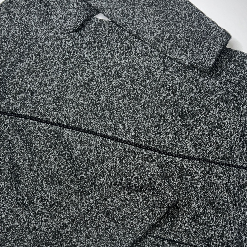 Old Navy Men's Heather Gray Zip-Up Sweater - Picture 3 of 10